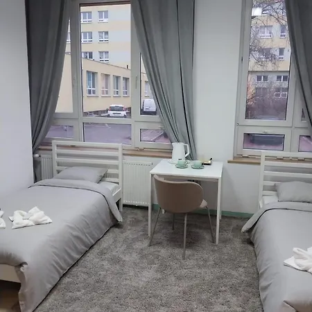 Alliance Hostal *