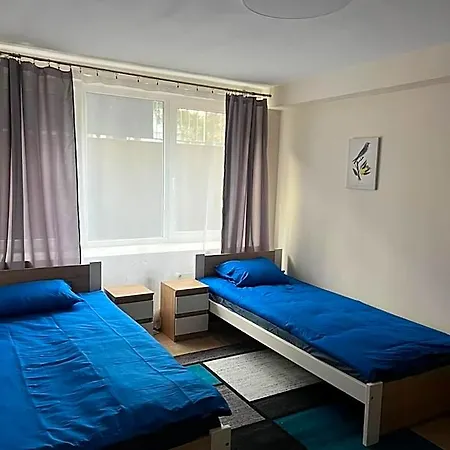 Alliance Hostal *